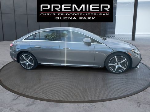Used 2023 Mercedes-Benz EQE 500 4MATIC Sedan w/ Exclusive Trim Package image 9
