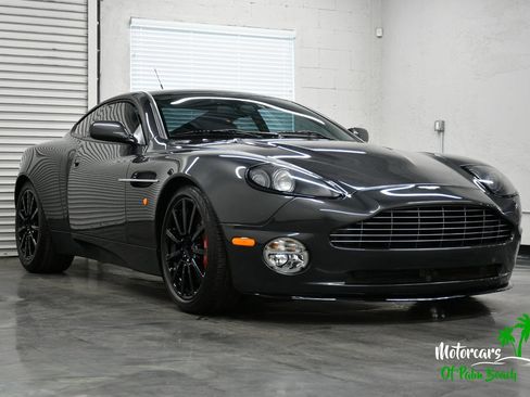 Used 2006 Aston Martin Vanquish S RWD image 26