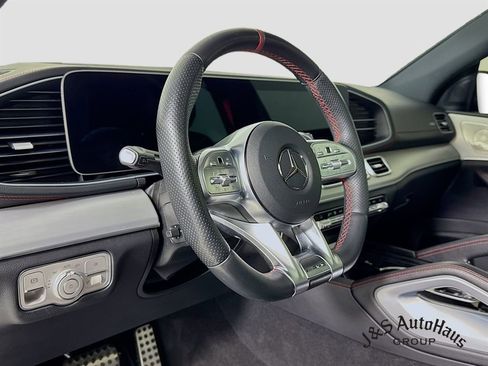 Used 2022 Mercedes-Benz GLE 53 AMG GLE 53 AMG image 9