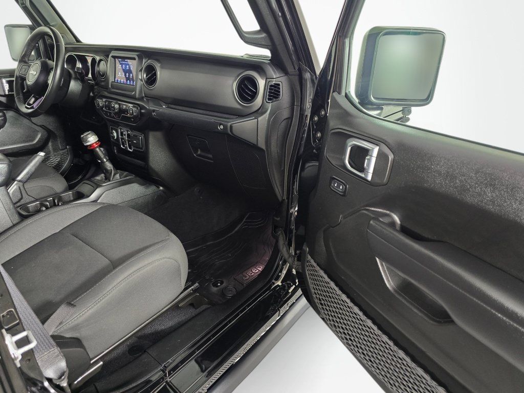 Used 2022 Jeep Gladiator Sport AWD/4WD image 38
