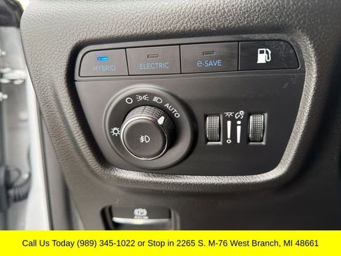 Used 2024 Jeep Grand Cherokee Overland w/ Advanced Protech Group III AWD/4WD image 32