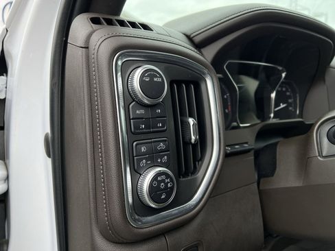 Used 2021 GMC Sierra 2500 Denali w/ Denali Ultimate Package image 30