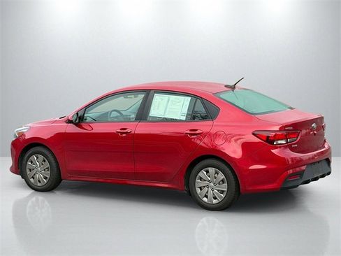 Used 2019 Kia Rio S image 3