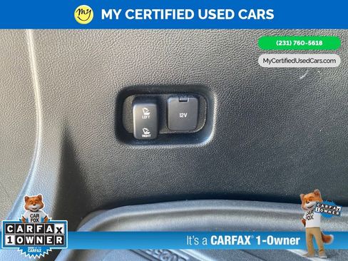 Used 2022 Ford Edge Titanium AWD/4WD image 8