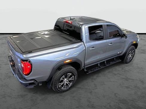 Used 2025 GMC Canyon AT4 w/ Technology Plus Package AWD/4WD image 4