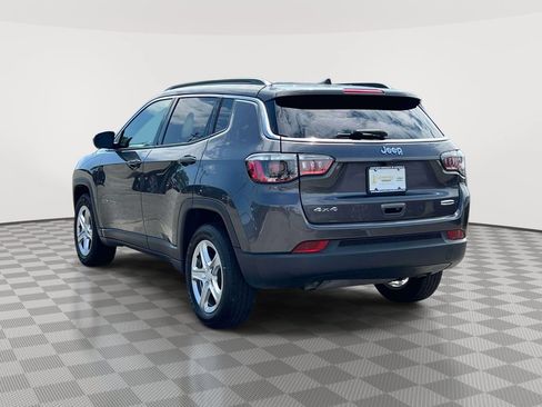 Used 2024 Jeep Compass Latitude w/ Altitude Special Edition AWD/4WD image 7