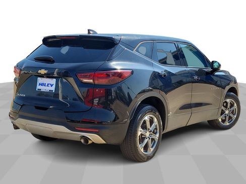 Used 2023 Chevrolet Blazer LT FWD image 8