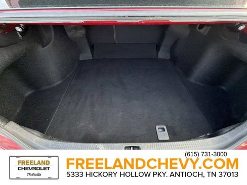 Used 2018 Toyota Camry SE image 15