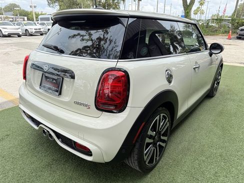 Used 2019 MINI Cooper S FWD image 6
