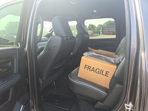 Used 2024 RAM 3500 Limited AWD/4WD image 7