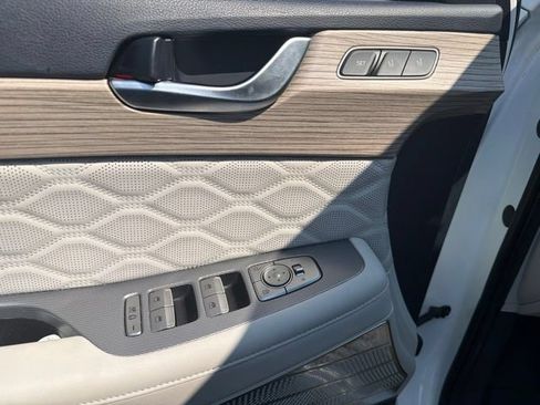Used 2022 Hyundai Palisade Calligraphy FWD image 11