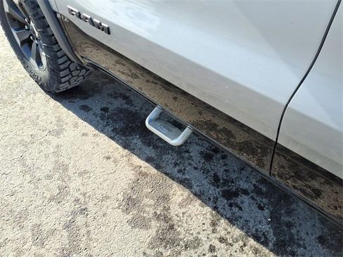 Used 2019 RAM 1500 Rebel image 15