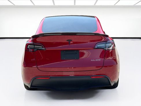 Used 2022 Tesla Model Y Performance AWD/4WD image 5