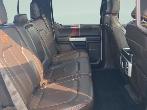 Used 2016 Ford F150 King Ranch w/ Equipment Group 601A Luxury AWD/4WD image 27
