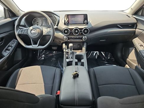 Used 2025 Nissan Sentra S FWD image 13
