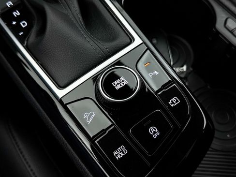 Certified 2025 Kia Sportage SX FWD image 10
