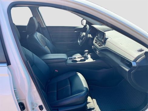 Used 2022 Nissan Altima 2.5 SR image 26