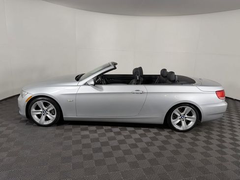 Used 2008 BMW 335i Convertible w/ Premium Pkg image 6