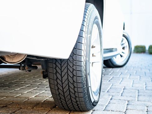 Used 2019 Chevrolet Suburban LT image 41