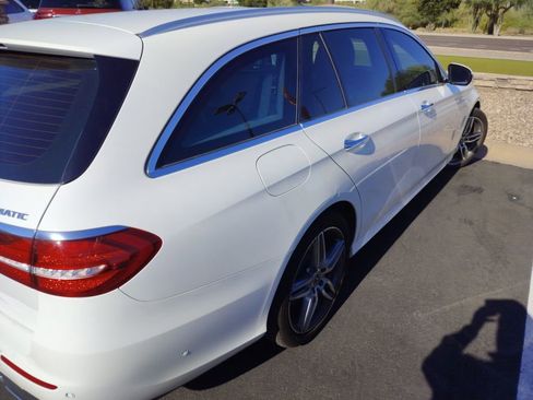 Used 2019 Mercedes-Benz E 450 4MATIC Wagon image 5