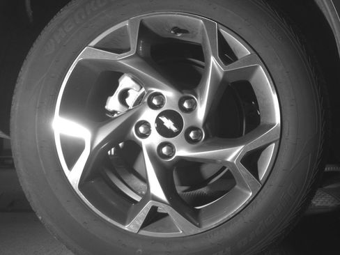 Used 2025 Chevrolet Trax LT FWD image 15