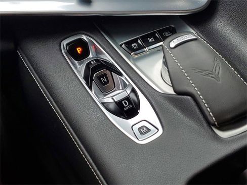 Used 2024 Chevrolet Corvette Stingray Preferred Cpe w/ Z51 Performance Package image 20