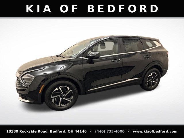 Certified 2025 Kia Sportage LX FWD image 9