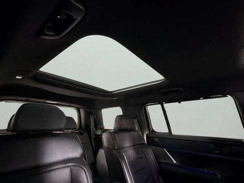 Used 2024 Hyundai Santa Fe Calligraphy FWD image 42