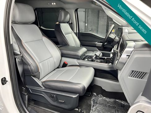 Used 2025 Ford F150 Lariat AWD/4WD image 8