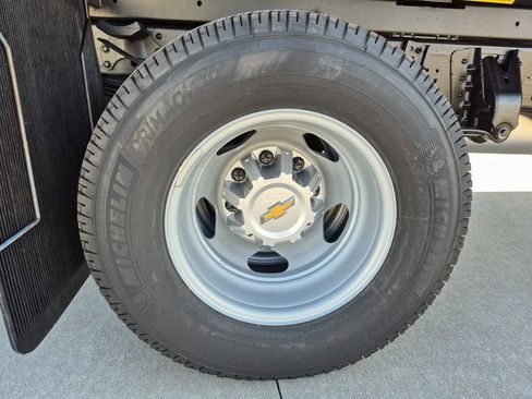 New 2025 Chevrolet Silverado 3500 W/T w/ WT Convenience Package AWD/4WD image 13