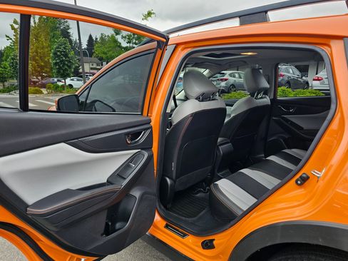Used 2018 Subaru Crosstrek 2.0i Limited AWD/4WD image 32