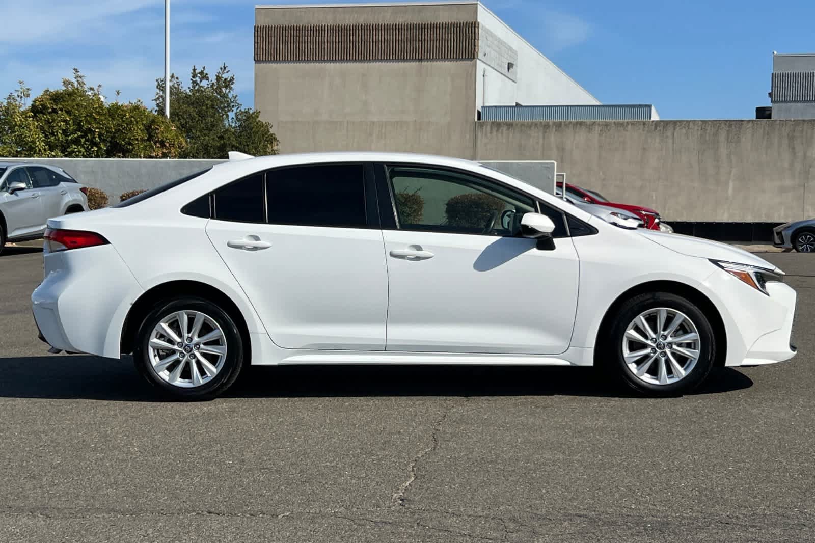 Certified 2025 Toyota Corolla LE w/ LE Premium Package FWD image 6