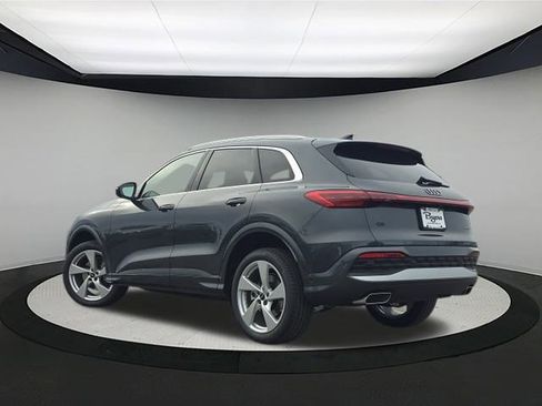 New 2025 Audi Q5 Premium Plus image 5