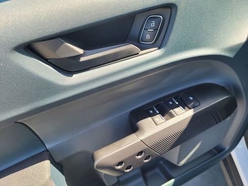 New 2026 Ford Maverick XL image 8