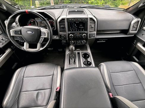 Used 2018 Ford F150 Raptor w/ Equipment Group 802A Luxury AWD/4WD image 13