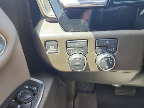 Certified 2024 GMC Sierra 1500 SLE AWD/4WD image 22