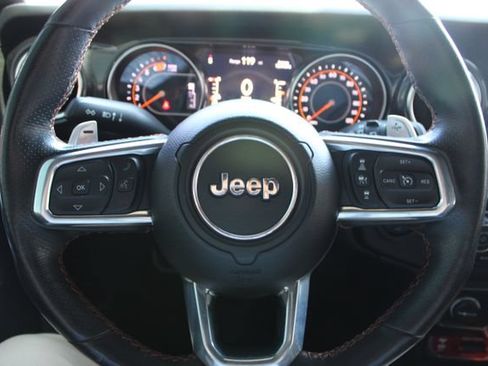 Used 2023 Jeep Wrangler Unlimited Rubicon 392 w/ Xtreme Recon 35" Tire Package AWD/4WD image 21