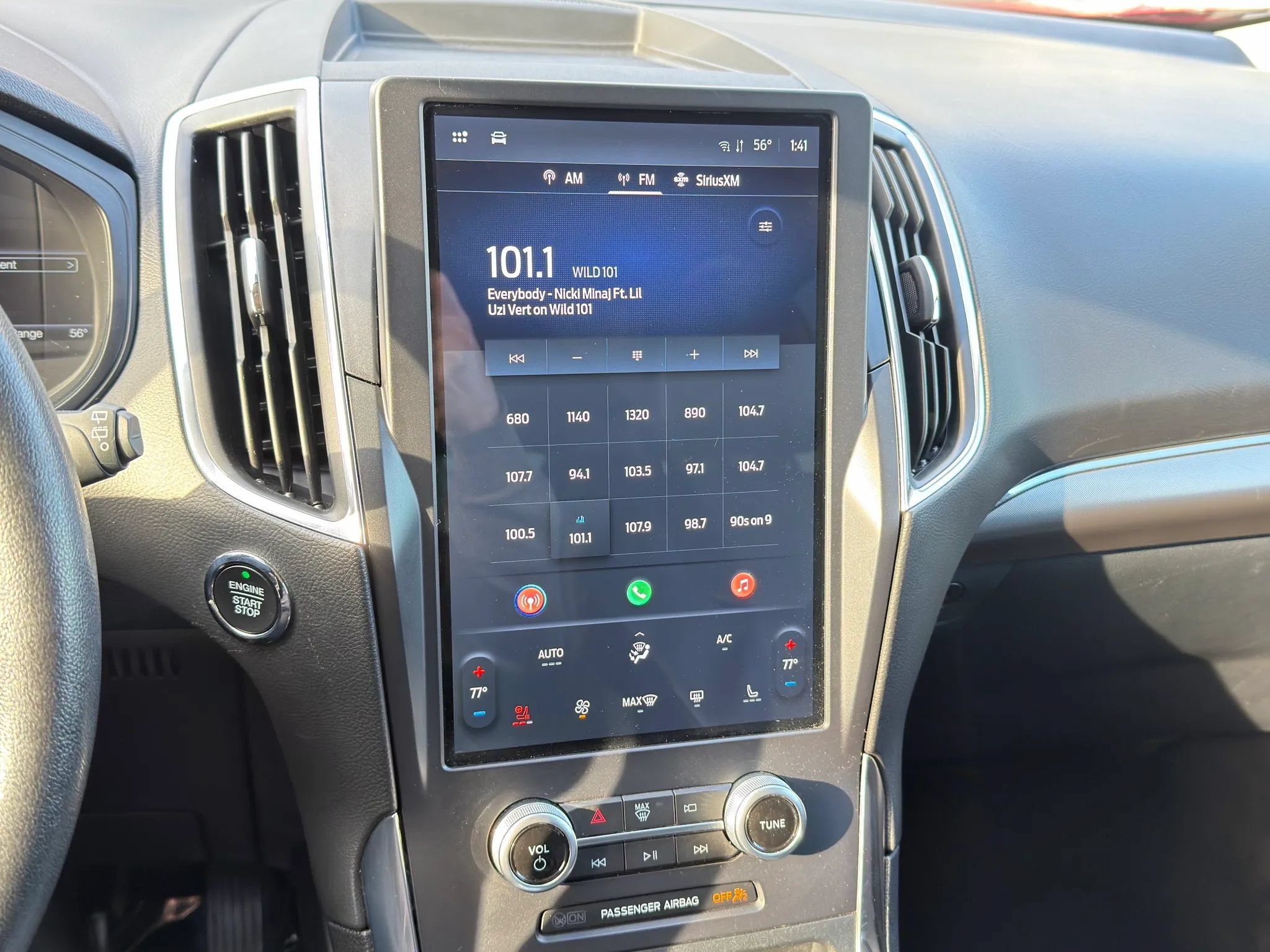 Used 2022 Ford Edge Titanium AWD/4WD image 18