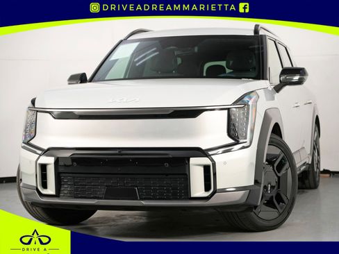 Used 2024 Kia EV9 GT-Line image 1