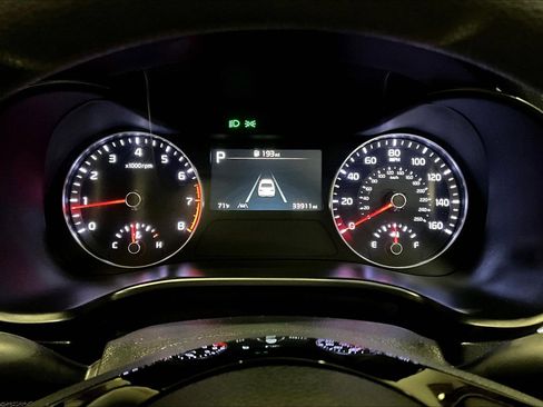 Used 2024 Kia Forte LXS image 13