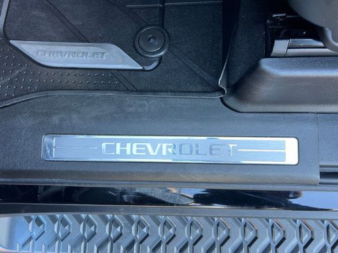 Used 2022 Chevrolet Tahoe Z71 w/ Luxury Package image 35