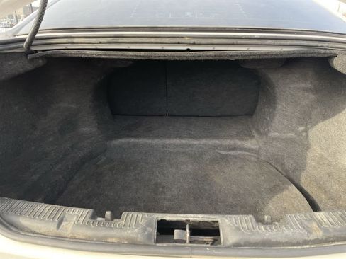 Used 2014 Ford Taurus SEL w/ Equipment Group 201A image 17