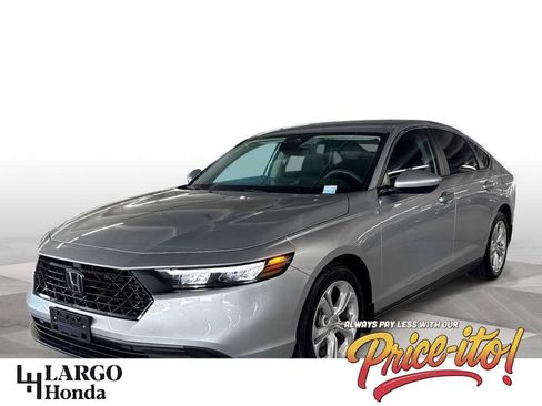 Used 2025 Honda Accord LX image 1