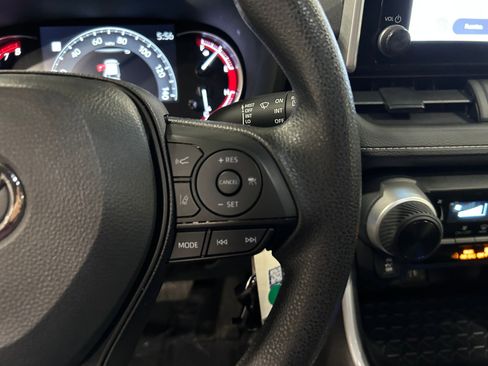 Used 2025 Toyota RAV4 LE image 13