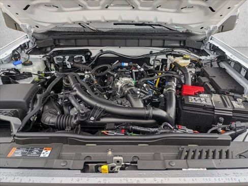 New 2025 Ford Bronco Badlands image 16