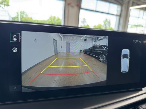 New 2025 Kia Sorento S image 12