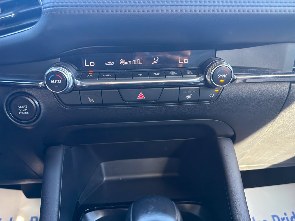 Used 2025 MAZDA MAZDA3 s FWD image 21