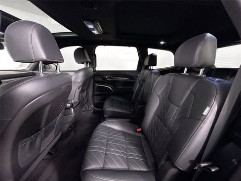 Used 2024 Kia Telluride SX X-Pro image 35