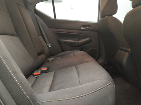 Used 2022 Nissan Altima 2.5 S FWD image 19