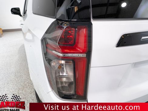 Used 2024 Chevrolet Tahoe RST w/ Luxury Package AWD/4WD image 9